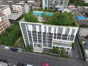 For SaleShophouseSukhumvit, Asoke, Thonglor : Hot 🔥 4 storey building in the heart of Thonglor, Ekkamai !! Parking for 23 cars