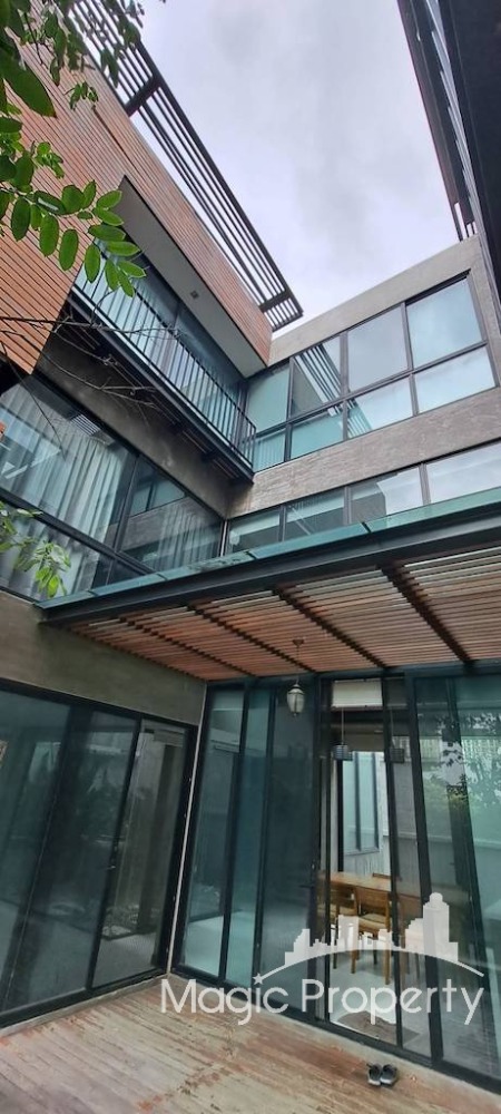 ขายบ้านราชเทวี พญาไท : ขายบ้านเดี่ยว 4 ห้องนอน ใน ซอย พหลโยธิน 8 แขวงสามเสนใน เขตพญาไท กรุงเทพมหานคร