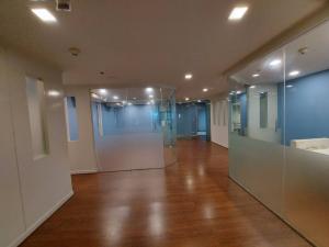 For RentCondoSilom, Saladaeng, Bangrak : For rent!! State Tower Silom Office