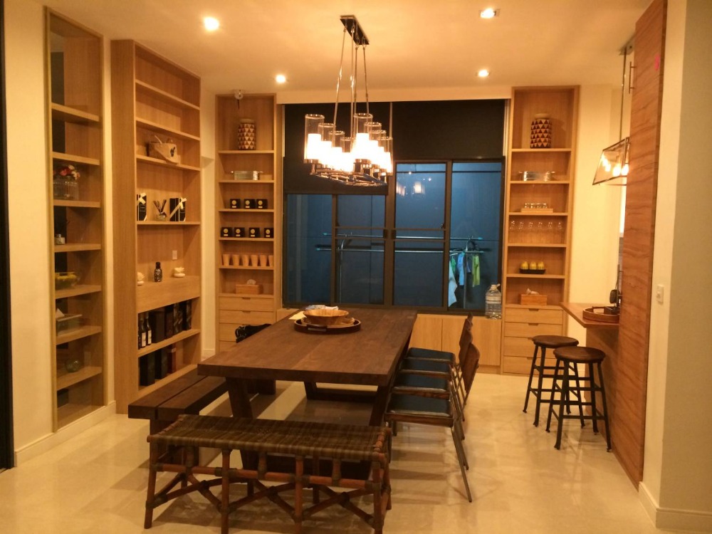 ขายบ้านนวมินทร์ รามอินทรา : ขายบ้าน home office นาราสิริ ไฮด์อเวย์ นวมินทร์ 66ตร.ว. 350+ตร.ม.