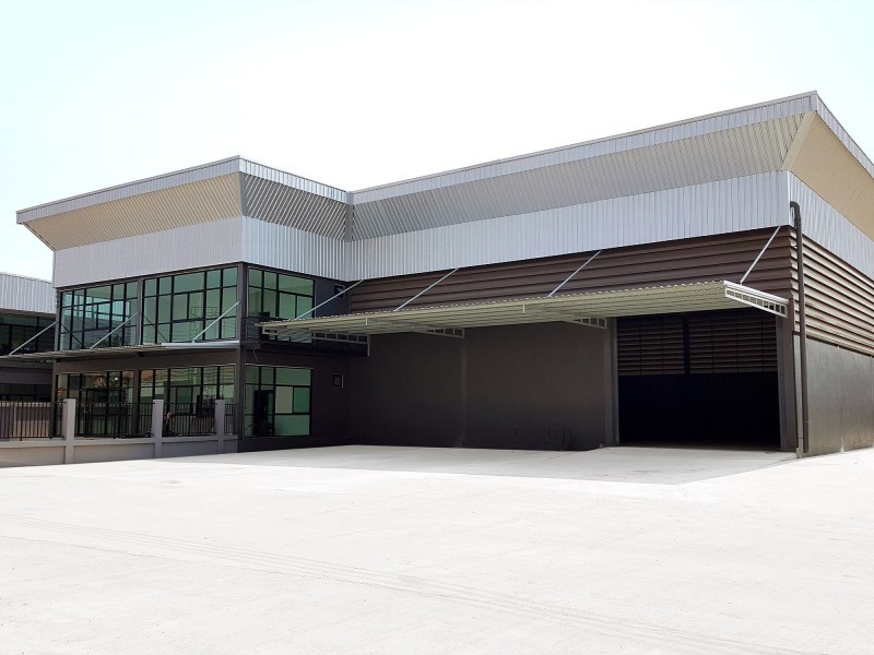 For RentFactorySamut Prakan,Samrong : Warehouse/factory for rent, Thepharak Km. 25, size 500 sq m. with office, 3 phase electricity, floor load 3 tons / sq m.,