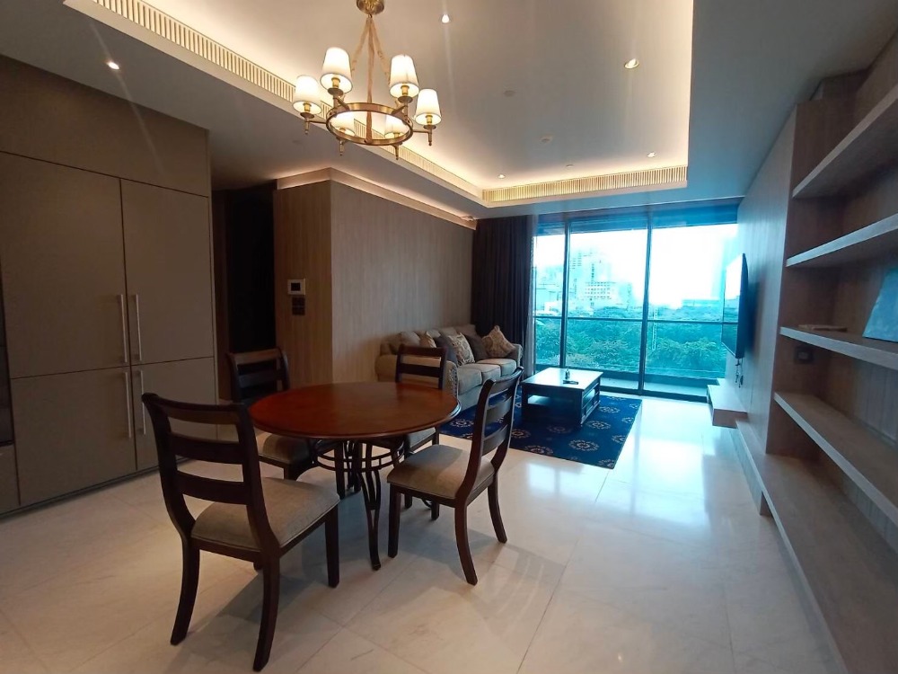 For RentCondoWitthayu, Chidlom, Langsuan, Ploenchit : Sindhorn Tonson (Announcement for rent🚨) 2BEDROOM, 8th floor, refreshing garden view, 106 square meters (negotiable💯)