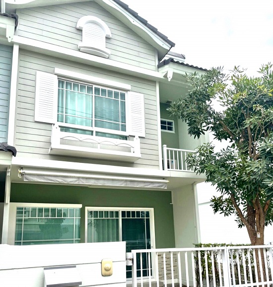 For SaleHousePathum Thani,Rangsit, Thammasat : Townhome for sale, 2 floors, corner room (new condition), corner rooms are rarely sold, hurry up.