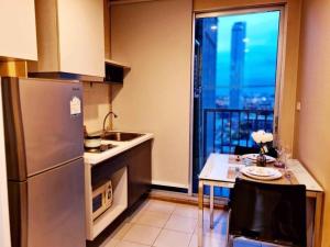 For RentCondoOnnut, Udomsuk : ( E9-0650608 ) Condo for rent The Base Sukhumvit 77 (The Base Sukhumvit 77) Contact for inquiries at ID Line: @468kfovm (with @ too) Add me!