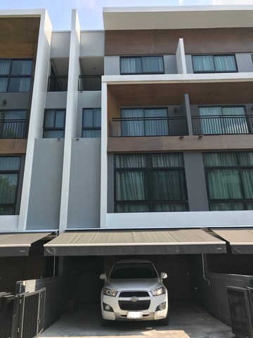 For RentTownhouseChokchai 4, Ladprao 71, Ladprao 48, : Townhome for rent, 3.5 floors, Arden Project, Ladprao 71 Soi Satri Witthaya 2, Lat Phrao Subdistrict, Lat Phrao District