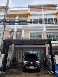 For RentTownhouseKaset Nawamin,Ladplakao : Townhome 3 floors for rent in the neighborhood. Kaset-Nawamin, very cheap price, good condition house