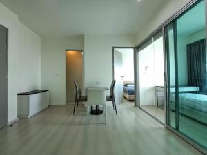 For RentCondoRatchadapisek, Huaikwang, Suttisan : Condo for rent Life Ratchadaphisek, only 500 m. from mrt Huai Khwang, near Sutthisan, room 46 sq.m., 2 bedrooms, 1 bathroom, price 18,000 / month, interested in 097 - 4655644 Chai