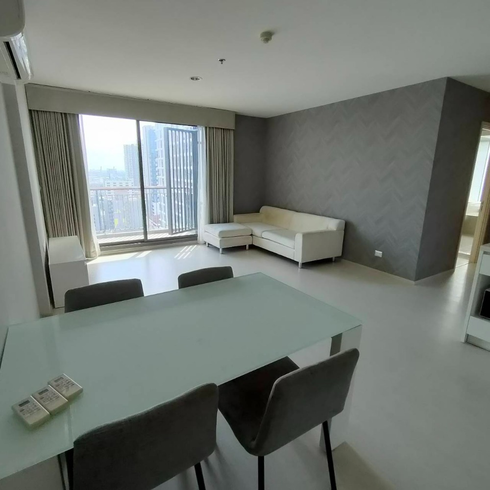 ให้เช่าคอนโดสุขุมวิท อโศก ทองหล่อ : 🏩🏩🏩(For Rent) Rhythm Sukhumvit 42 🛀W.Bathtub 🚝 50 m. BTS Ekkamai