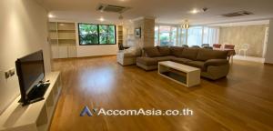For RentCondoSukhumvit, Asoke, Thonglor : Big Balcony | 3+1 Bedrooms Condominium For Rent in sukhumvit, Bangkok near BTS Ekkamai at Cross Creek AA28395