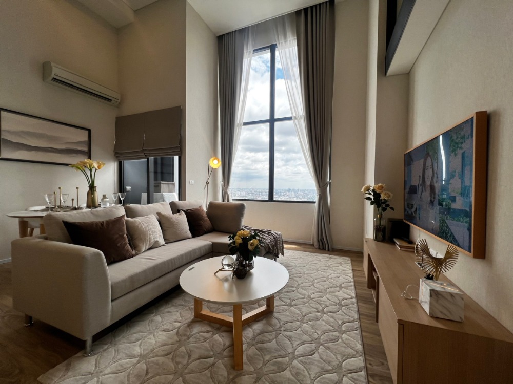 For SaleCondoOnnut, Udomsuk : Full loan but pay less, smash the price, reduce the force, the price hit the heart, the room fell off the transfer, the project is sold by itself