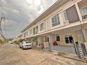 For RentTownhouseChiang Mai : Townhouse 2 floors for rent, only 15,500 baht per month, Wat Kong Sai Nong Phueng No.15H322