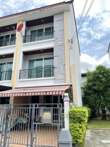 For SaleTownhouseRatchadapisek, Huaikwang, Suttisan : Townhome for sale, Baan Klang Muang, Ratchada 36 (Suea Yai Uthit) 21.5 sq wa, 164 sq m, behind the corner, good condition, near the train station