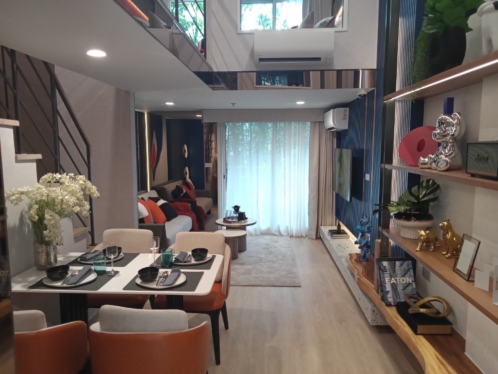 Sale DownCondoSilom, Saladaeng, Bangrak : Give gifts to people who are good at studying, in a golden location, Culture Chula 2Bedroom condo starts at 11.XX, many free gifts are waiting for you! You can talk to chic.