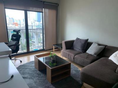 For SaleCondoRatchathewi,Phayathai : 6510-006 Sale with tenant,Ratchathewi ,Condo Phayathai ,BTS Phayathai, Noble Revent ,1 bedroom