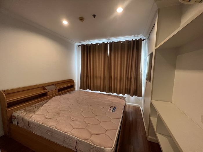ขายคอนโดปิ่นเกล้า จรัญสนิทวงศ์ : 📢📢ขายถูก Lumpini Suite Pinklao (1 Bed 35 ตร.ม/2.55 ล้าน) ชั้น 7 ครบ ใกล้ห้าง,ถนนใหญ่ 📞 087-4496994 เฟิร์ส