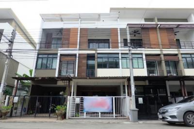 For SaleTownhouseBang kae, Phetkasem : Townhome for sale, Signature Phetkasem 69, size 17 sq m, 3 floors.