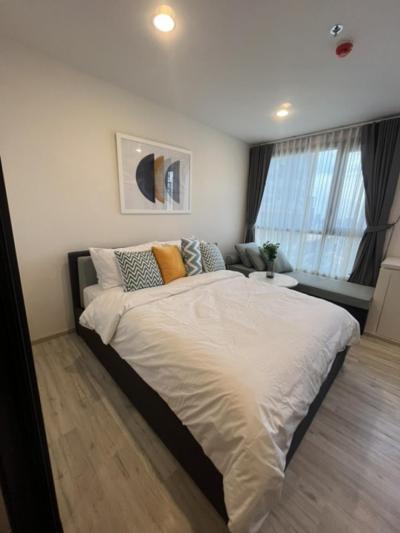 For RentCondoRatchadapisek, Huaikwang, Suttisan : 🔥🔥Xt Huai Khwang, beautiful room, the room goes very fast, hurry to reserve it, the room is very new, ready to move in. There has never been anyone in it. Good location, next to Ratchada Road, near Mrt Huai Khwang, very convenient to travel. I can't