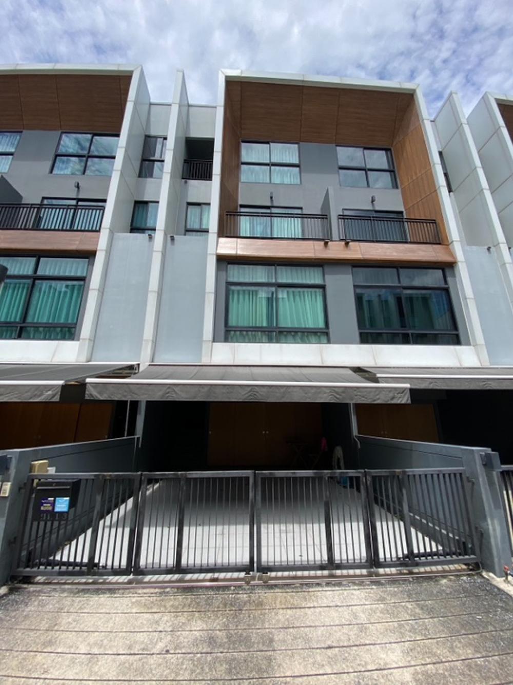 For RentTownhousePattanakan, Srinakarin : Arden Pattanakan20 For rent