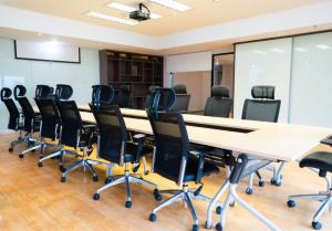 For RentOfficeSukhumvit, Asoke, Thonglor : Office for rent in Soi Ekamai, Sukhumvit 63 Road.