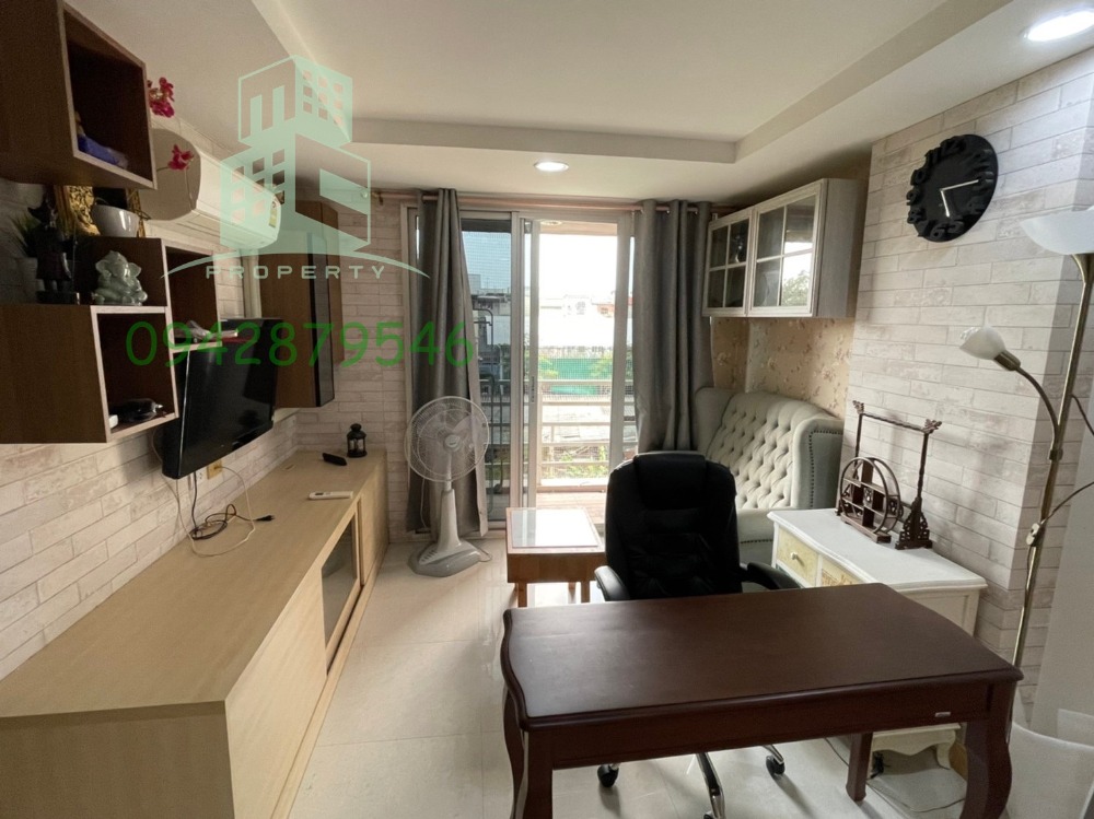 For SaleCondoWongwianyai, Charoennakor : Beautiful room for sale, Master Sathorn, project next to the main road***, next to BTS Krung Thonburi, only 150 m.***