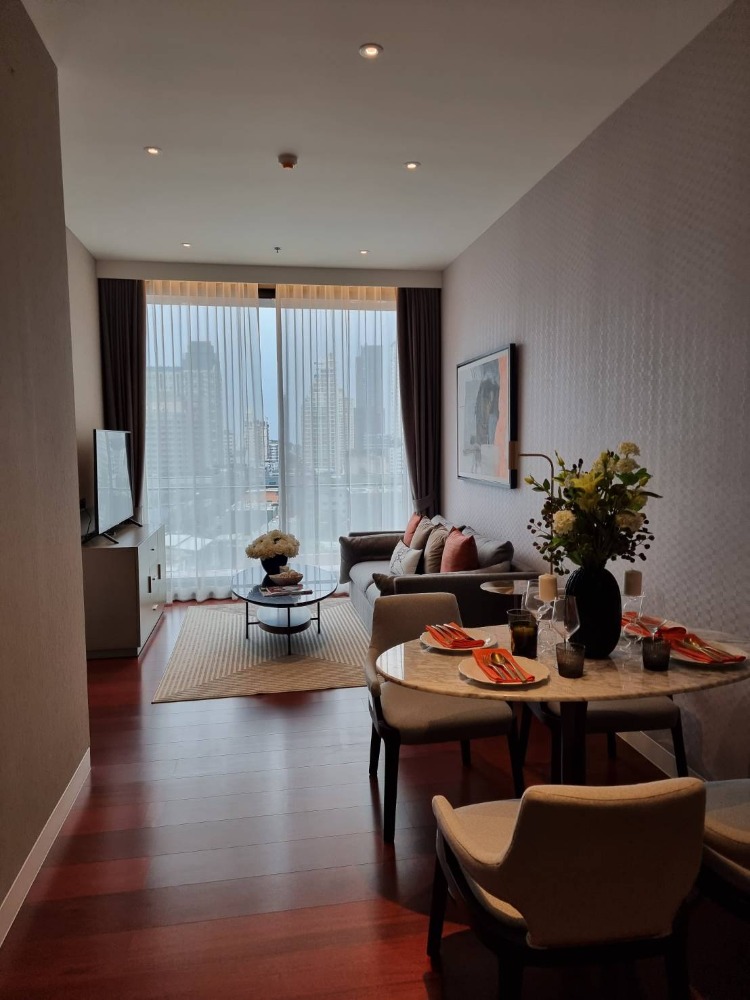 For SaleCondoSukhumvit, Asoke, Thonglor : **for sell/sell Khun by yoo 1 bedroom size 50 sq m. 10th floor**