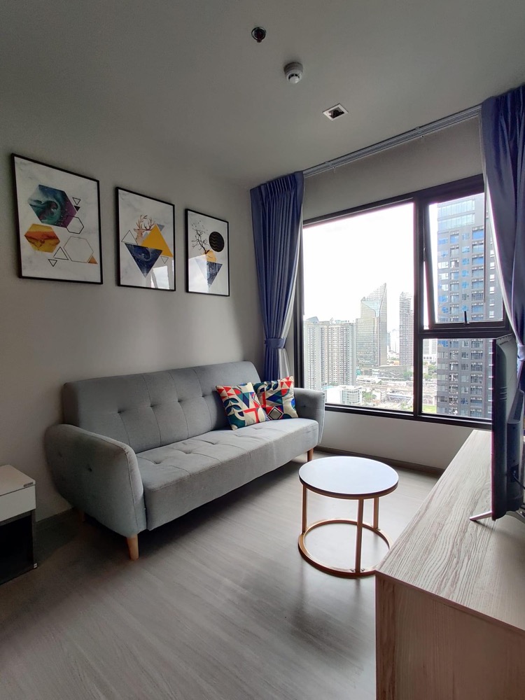 For RentCondoRama9, Petchburi, RCA : for rent Life asoke rama 9 1 bed high floor 🍀🌟❤️