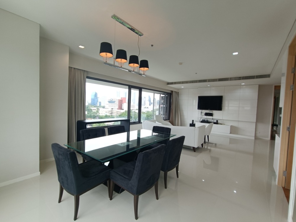 ขายคอนโดวิทยุ ชิดลม หลังสวน : Condo for sale Amanta Lumpini Rama 4 cheap price. Size 120.81 sq m.