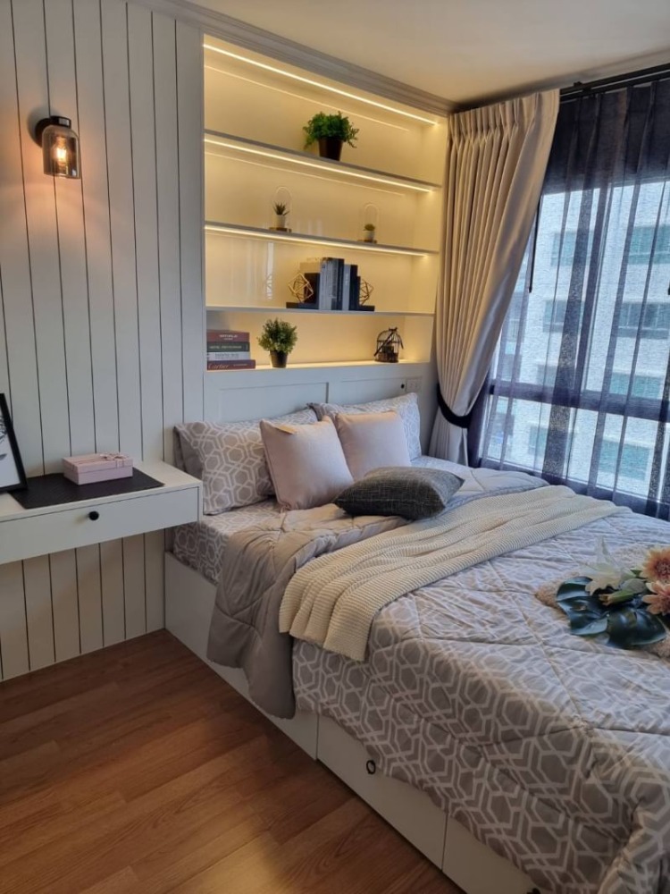 For RentCondoBangna, Bearing, Lasalle : #Rent a sample room with built in furniture, luxury!! #Condo Lumpini City Mega Bangna Lumpini Megacity Bangna Bang Phli Samut Prakan