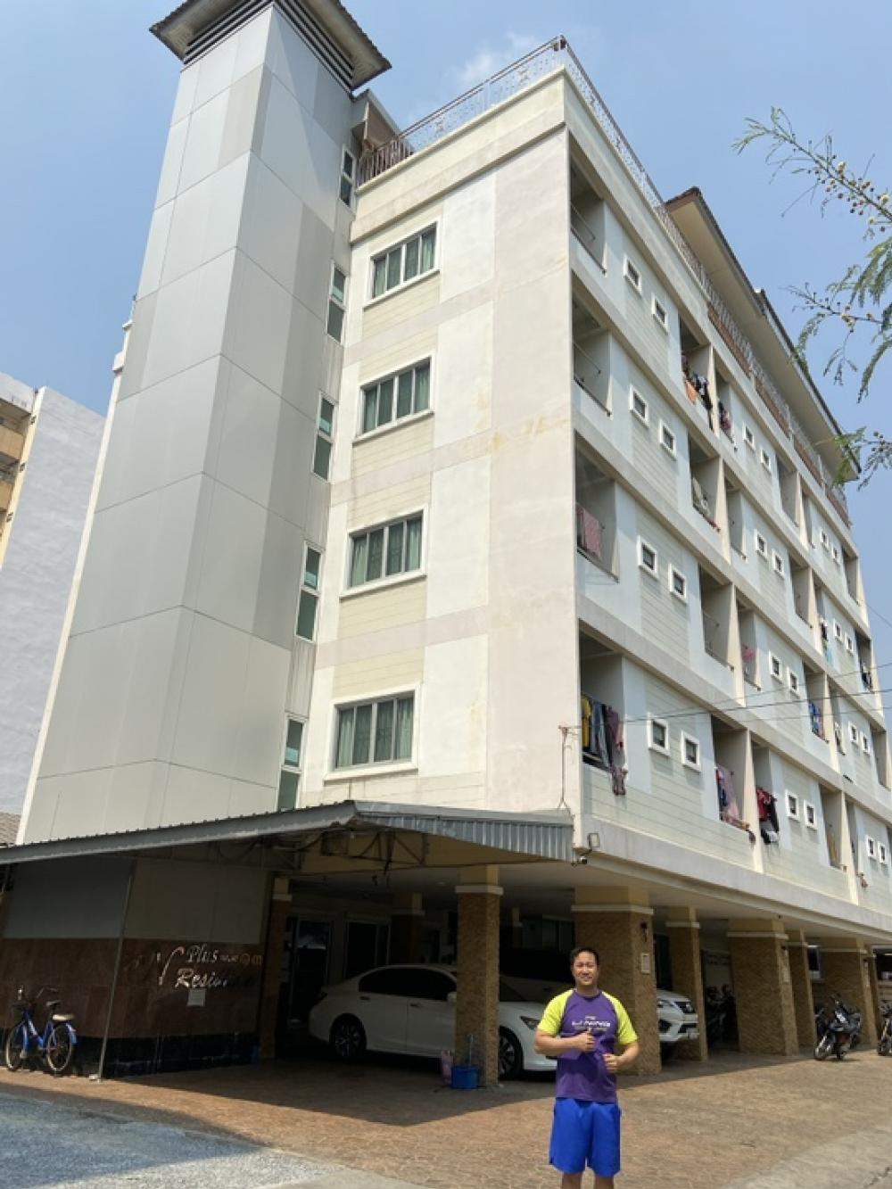 For RentCondoChaengwatana, Muangthong : apartment for rent, more than 50 parking spaces, 400 meters from Pantip Ngamwongwan Department Store