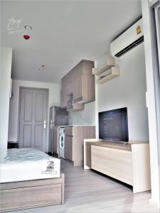 For RentCondoPinklao, Charansanitwong : 📣For rent The Parkland Charan - Pinklao, beautiful room, good price, very nice, message me urgently!! MEBK04244