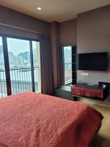 For SaleCondoRatchathewi,Phayathai : Noble Revent Phayathai 1bed for sale, furnished room, near BTS Phayathai.