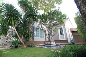 ให้เช่าบ้านบางนา แบริ่ง ลาซาล : ให้เช่า-ขายบ้านเดี่ยวสุดหรู 4 ห้องนอน 5 ห้องน้ำ ใกล้เมกะบางนา  บ้านใหม่มือ 1 ตกแต่งเหมือนบ้านตัวอย่าง Fully Furnished&Ready to move in