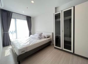 For RentCondoRama9, Petchburi, RCA : Please inform the code OO65-193 Life Asoke Hype, type 2 bedrooms, 1 bathroom, 45 sq m, 25th floor, rent 27,999 baht, LINE:0807811871 Khun On.