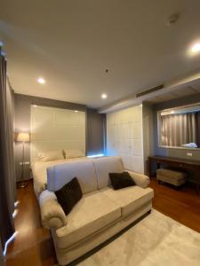 For RentCondoWitthayu, Chidlom, Langsuan, Ploenchit : The Address Chidlom, 2 Bedroom Fully-furnished , 80 sqm For Rent