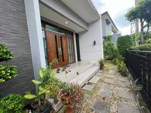 For RentHouseRama5, Ratchapruek, Bangkruai : (S02-H224) House for rent, The City Ratchaphruek-Suan Pak. Contact to inquire at ID Line: @thekeysiam (with @ too) Add me!