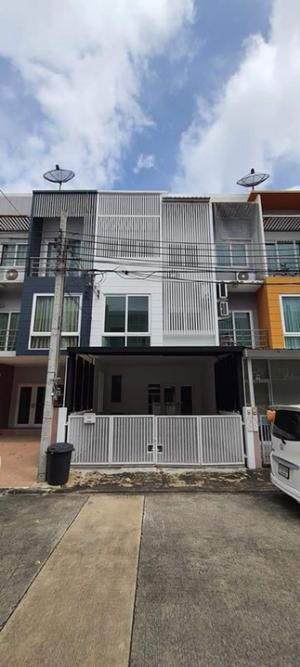 For RentTownhouseNawamin, Ramindra : 3-storey townhome next to BTS Pink Line Greenwich Ramintra Greenwich Ramintra