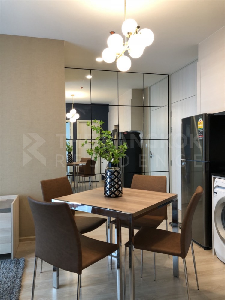 For SaleCondoRatchadapisek, Huaikwang, Suttisan : SALE !! >>> Selling Noble Revolve Ratchada 2, decorated with a very beautiful room, 2 bedrooms, very good value, fully furnished, near MRT Thailand Cultural Center / contact 065-8219716 Ice