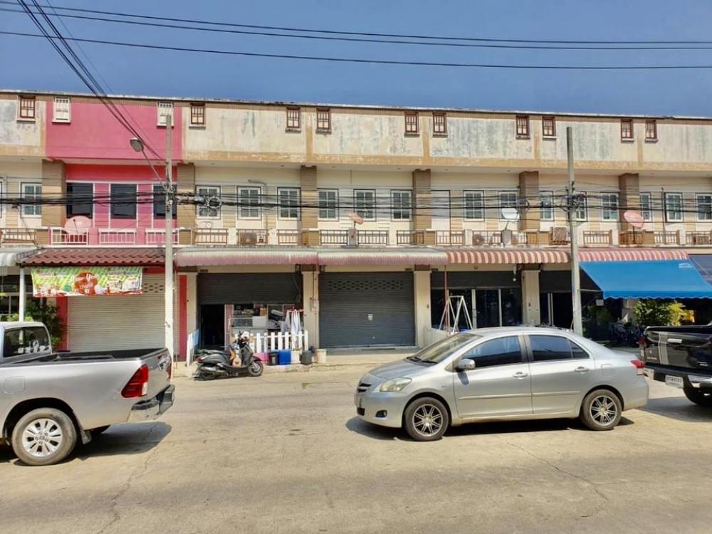 For SaleShophouseRama 2, Bang Khun Thian : ❤️❤️Commercial building/townhome for sale, Sinthawee Village, Thian Talay 20, width 4 meters, length 20 meters, size 20 sq m (80 sq m). If interested, contact line/tel 0859114585 ❤️ 2 floors, 2 bathrooms, 2 bedrooms, 1 washing area, can trade. Can be open