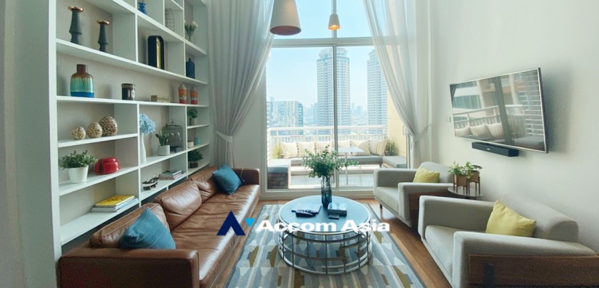 ขายคอนโดสาทร นราธิวาส : Double High Ceiling, Duplex Condo | 2 Bedrooms Condominium For Sale in Sathorn, Bangkok near BTS Chong Nonsi - BRT Sathorn at The Empire Place AA26881
