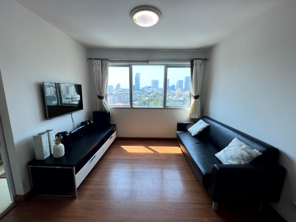 For SaleCondoLadprao, Central Ladprao : Sell!! Condo One ladprao 18 (Sell by owner)