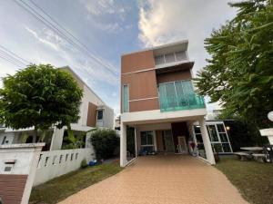 For SaleHouseLadkrabang, Suwannaphum Airport : 2 storey detached house for sale, ready to move in Village Home Place The Park - Ring Road Rama 9 (H22273)