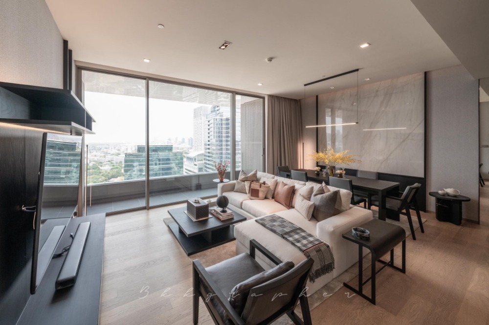 ขายคอนโดสีลม ศาลาแดง บางรัก : 📌Sale - Saladaeng One , Ultimate Luxury 2 bedrooms 2 bathrooms Lumpini view