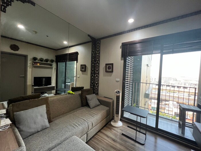 For SaleCondoWongwianyai, Charoennakor : 🔥Announcing a condo for sale next to the BTS, Condo Teal Sathorn-Taksin, near BTS Wongwian Yai, suitable for people who like privacy, cheap price, ready to move in room 🔥
