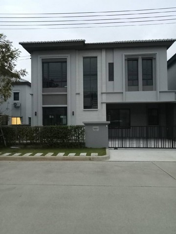 For RentHousePathum Thani,Rangsit, Thammasat : Code C5279 2 storey house for rent, Grande Pleno project, Phaholyothin-Vibhavadi. It is a new house, first hand