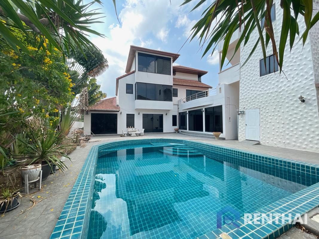 For SaleHousePattaya, Bangsaen, Chonburi : Pool villas for sale  with Partial sea view and city views