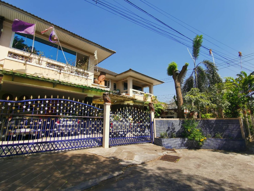ขายบ้านมีนบุรี-ร่มเกล้า : หลังมุม 110.6ตรว 3น3น! บ้านเดี่ยว 2 ชั้น Perfect Place รามคำแหง 164