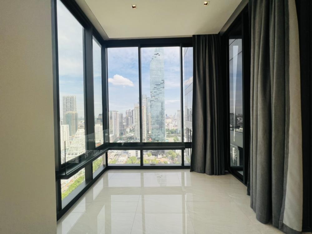 For SaleCondoSilom, Saladaeng, Bangrak : One Price‼️ 2 Bedroom, high floor, the most beautiful view!!️ Next to Silom Road, great location 🔥🔥