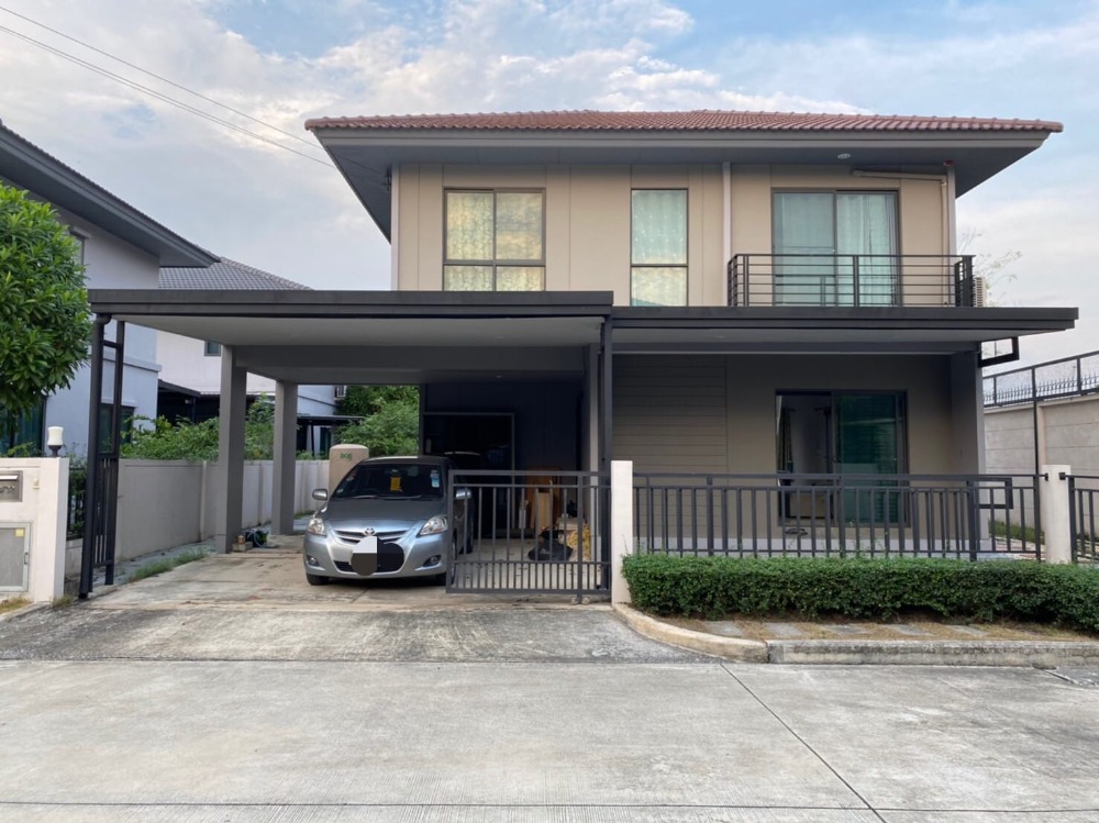 For SaleHouseNawamin, Ramindra : 2 storey detached house Pave Ramintra-Wongwaen behind the corner. near Fashion Island Mall