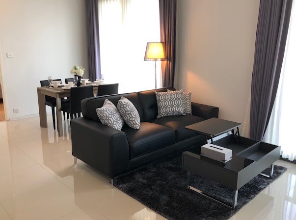 For RentCondoLadprao, Central Ladprao : Quick rent!! Condo M Ladprao #PetFriendlyCondo 2 bedrooms, 2 bathrooms, you can bring your dog and cat to your new home, next to BTS Ha Yaek Lat Phrao Station and MRT Phahon Yothin Station. Opposite Central Ladprao, the most discounted rental price