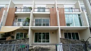 For SaleTownhouseYothinpattana,CDC : For sale 3 storey townhome, Yuyen Deluxe Town, Expressway - Ramintra